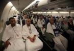 السعودية تستقبل أولى رحلات المعتمرين القادمين من الخارج